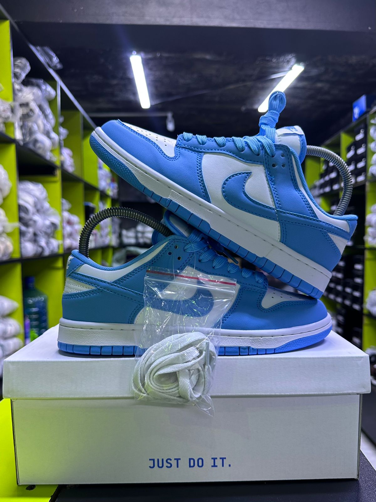 Nike SB Dunk Blue Sneakers - Nike Sneakers | Mars Collection