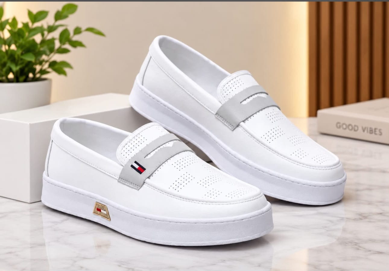 White Tommy Hilfiger Laceless Men's Casual Shoes image 2