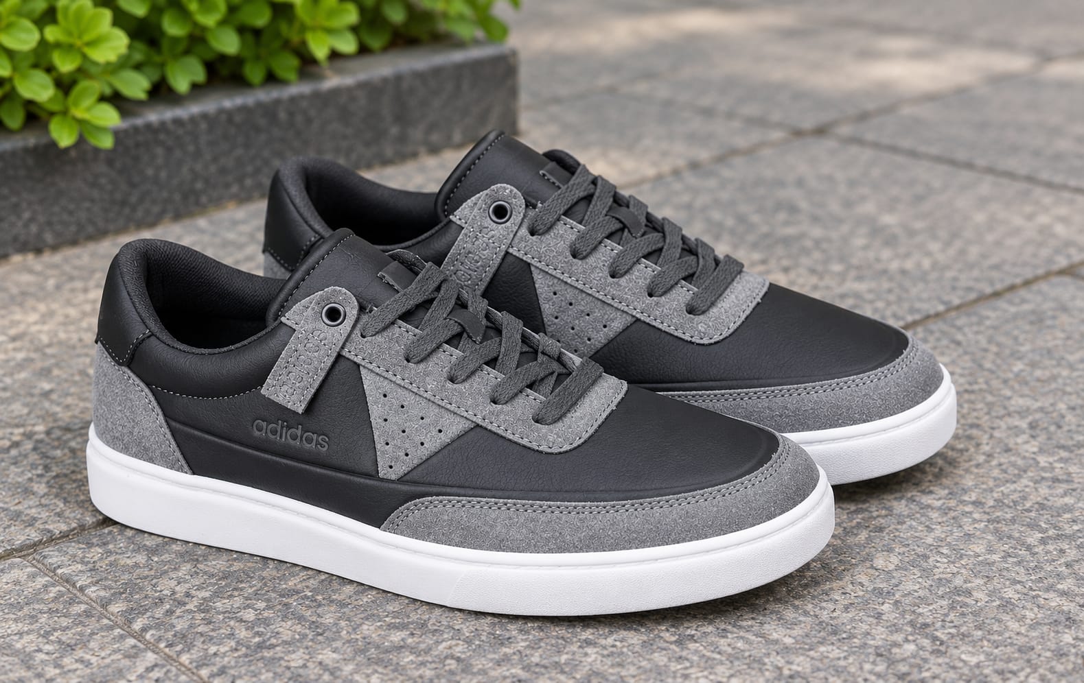 Adidas Men's Grey-Black Casual Sneakers image 3