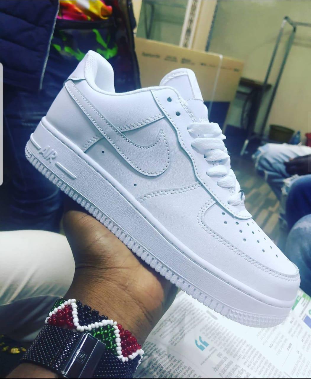 Nike Air Force 1 White (Maziwa) - Nike Sneakers