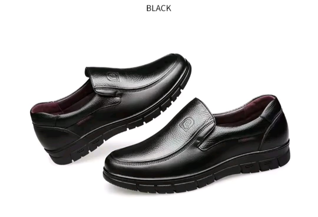 Laceless Black Casual Shoes image 2