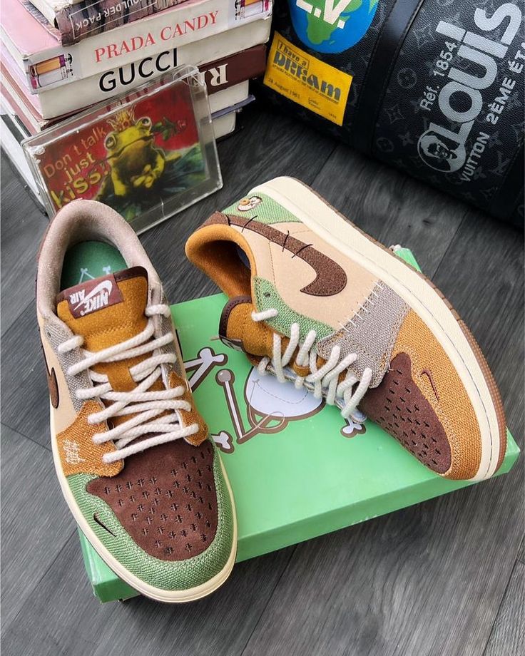 Nike Voodoo Brown Sneakers image 2