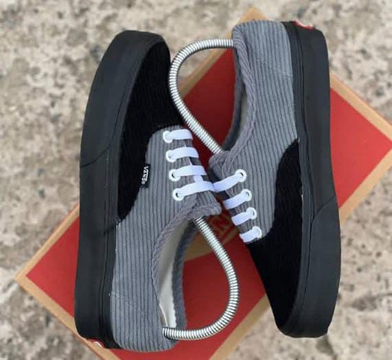 Corduroy Vans Sneakers – Black & Grey image 2
